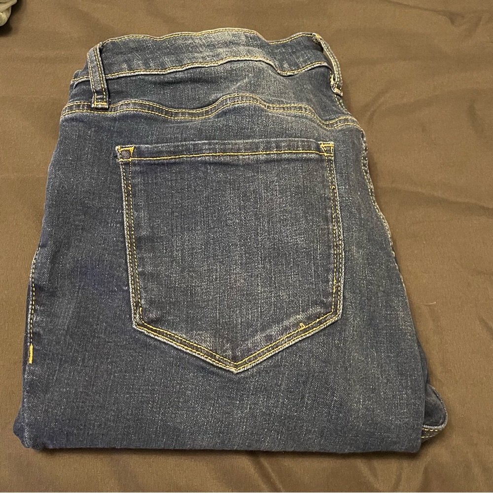 Old Navy High Rise Rockstar Super Skinny